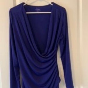 RARE, HARD TO FIND SOFIA VERGARA MOCK WRAP BLOUSE